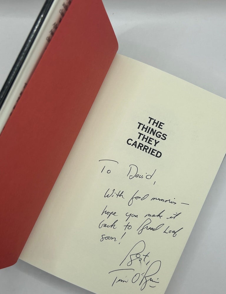 Item #220670 The Things They Carried. Tim O'Brien.